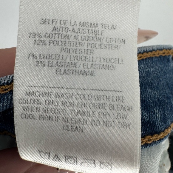 HUDSON Women's Ankle Krista Low Rise, Super Skinny Jean - Picture 16 of 16